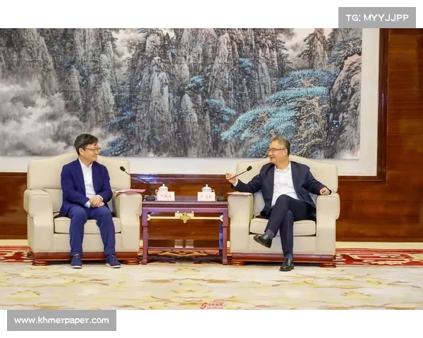 彭拿领导下的科技创新与产业发展:探索新兴技术在经济转型中的角色 彭拿领导下的科技创新与产业发展:探索新兴技术在经济转型中的角色
